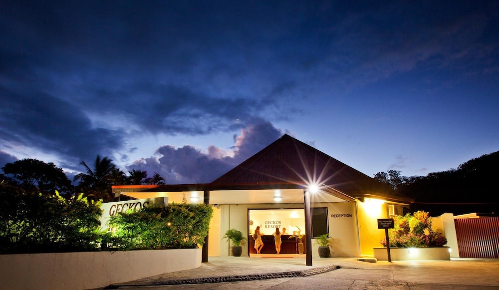 geckos resort