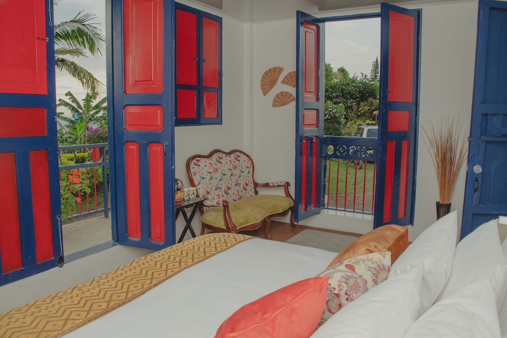 finca hotel santa helena