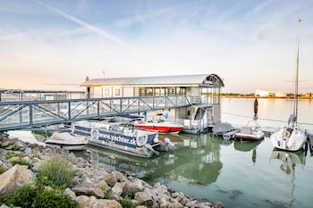 yachter club modra cajka