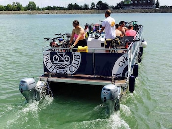 yachter club modra cajka