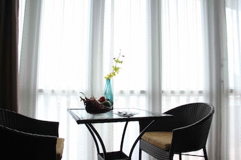 orchid hotel