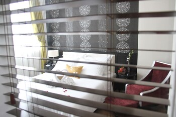 orchid hotel