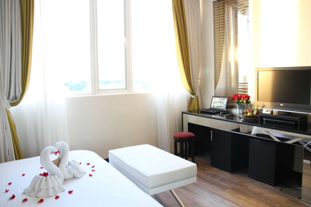 orchid hotel