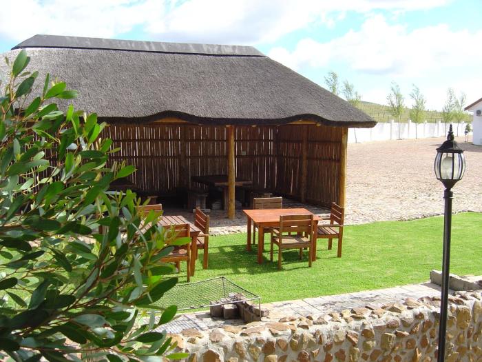 daria guest cottages