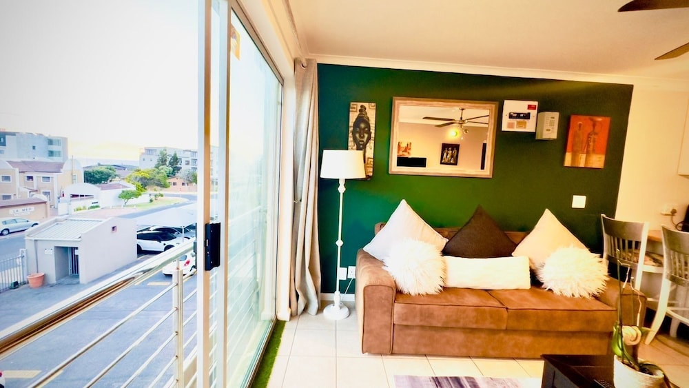 caline vip apartments beach close