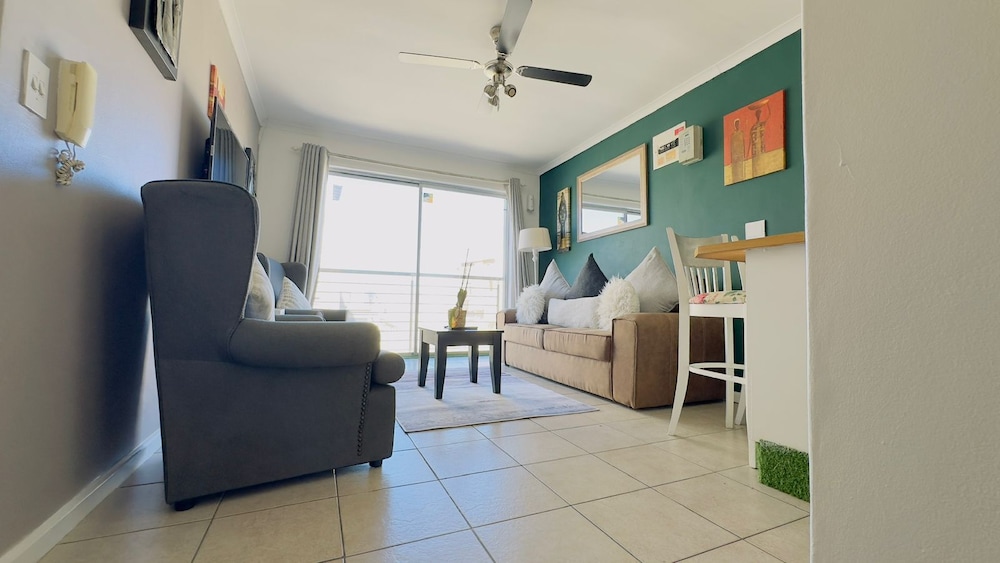 caline vip apartments beach close