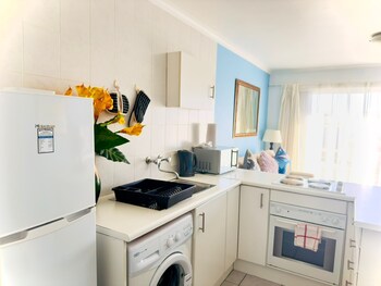 caline vip apartments beach close