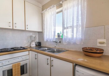 caline vip apartments beach close