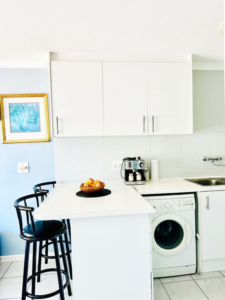 caline vip apartments beach close