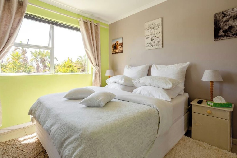 caline vip apartments beach close