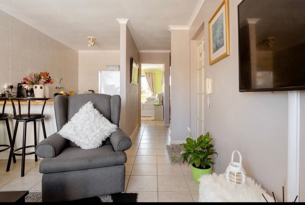 caline vip apartments beach close