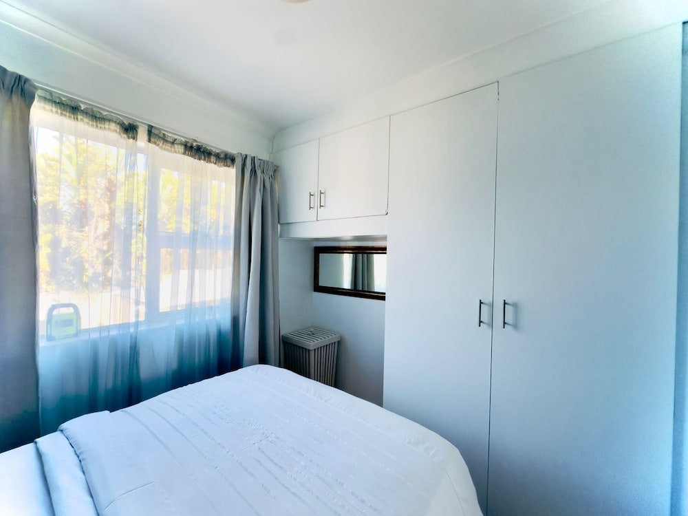 caline vip apartments beach close