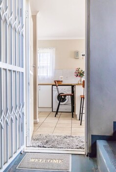 caline vip apartments beach close