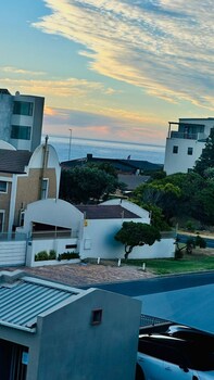 caline vip apartments beach close