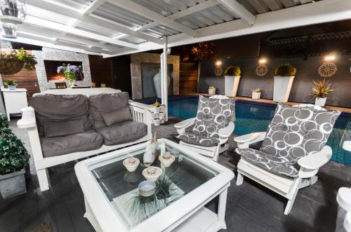 abalone guest house