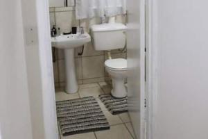 stay home airport lodge