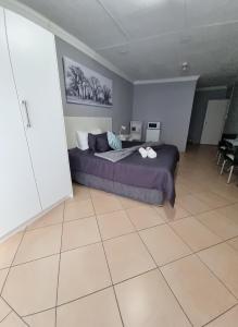 stay home airport lodge