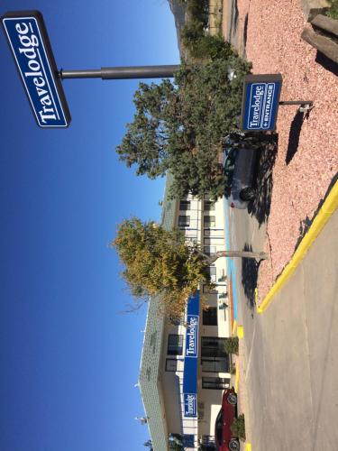 travelodge by wyndham raton