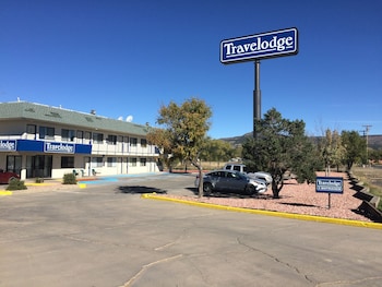 travelodge by wyndham raton