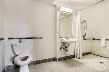 travelodge by wyndham raton