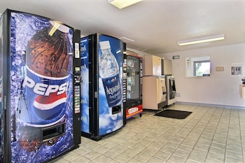 Travelodge By Wyndham Raton,New Mexico>>Raton,2 star