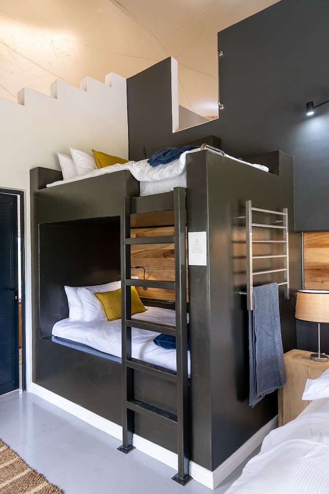 belvidere country estate