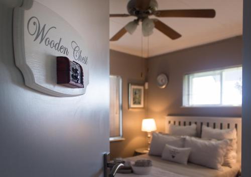 the vintage crane guesthouse