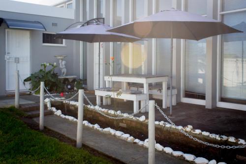 the vintage crane guesthouse