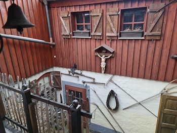altes hinterhausel