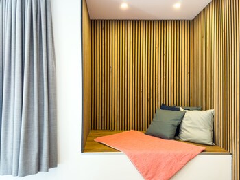 lorenz apartments
