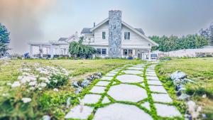 Sooke Harbour House,Gowlland Tod Provincial Park>>East Sooke,4 star