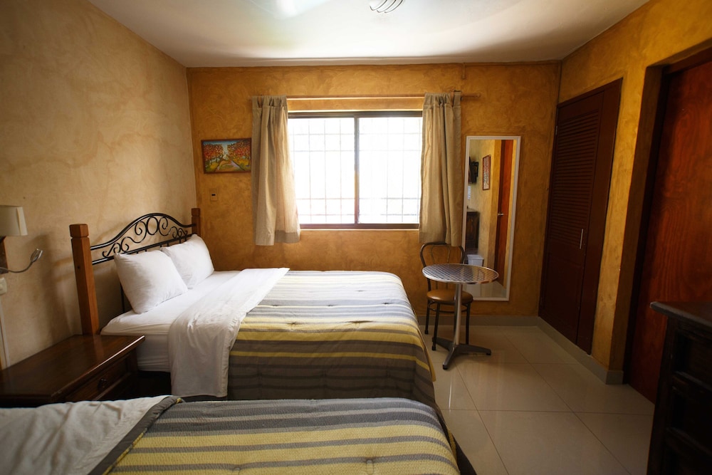 hotel la casona real