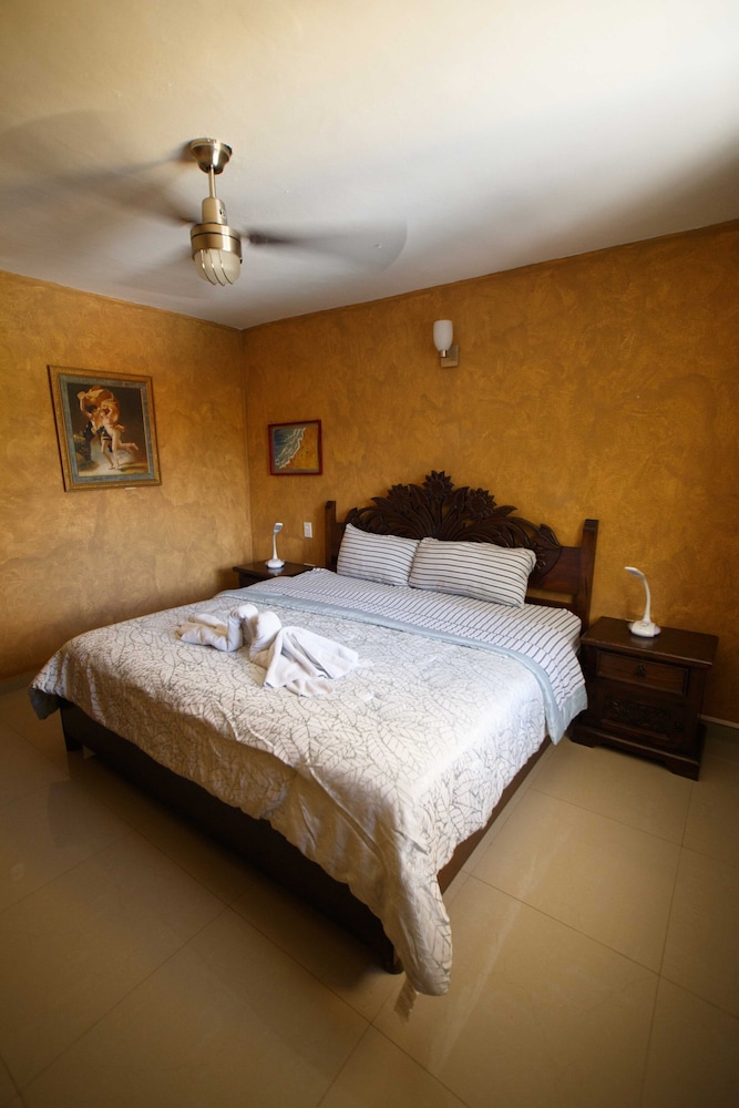 hotel la casona real