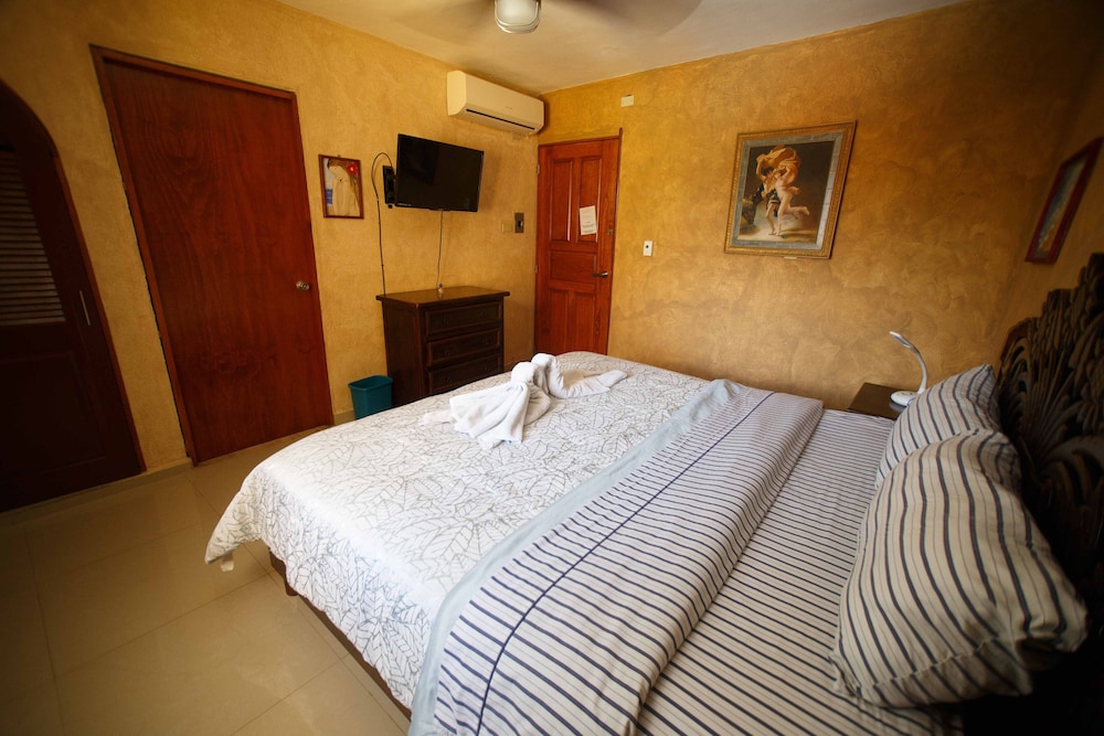 hotel la casona real