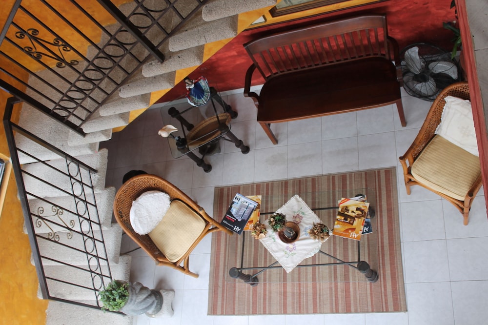 hotel la casona real