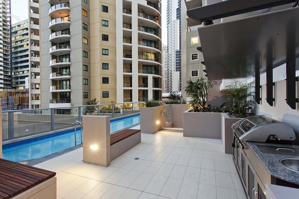 mantra midtown