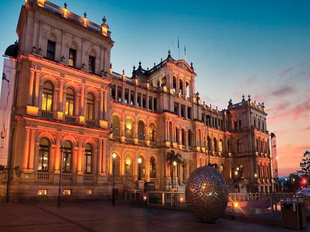 the astor apartments