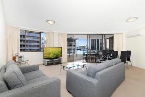 the astor apartments