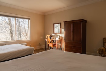 the inn at crestwood