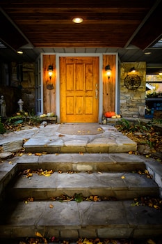The Inn At Crestwood,Blowing Rock>>Banner Elk,3 star