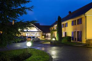 Comfort Hotel Etampes,Etampes>>Essonne,3 star