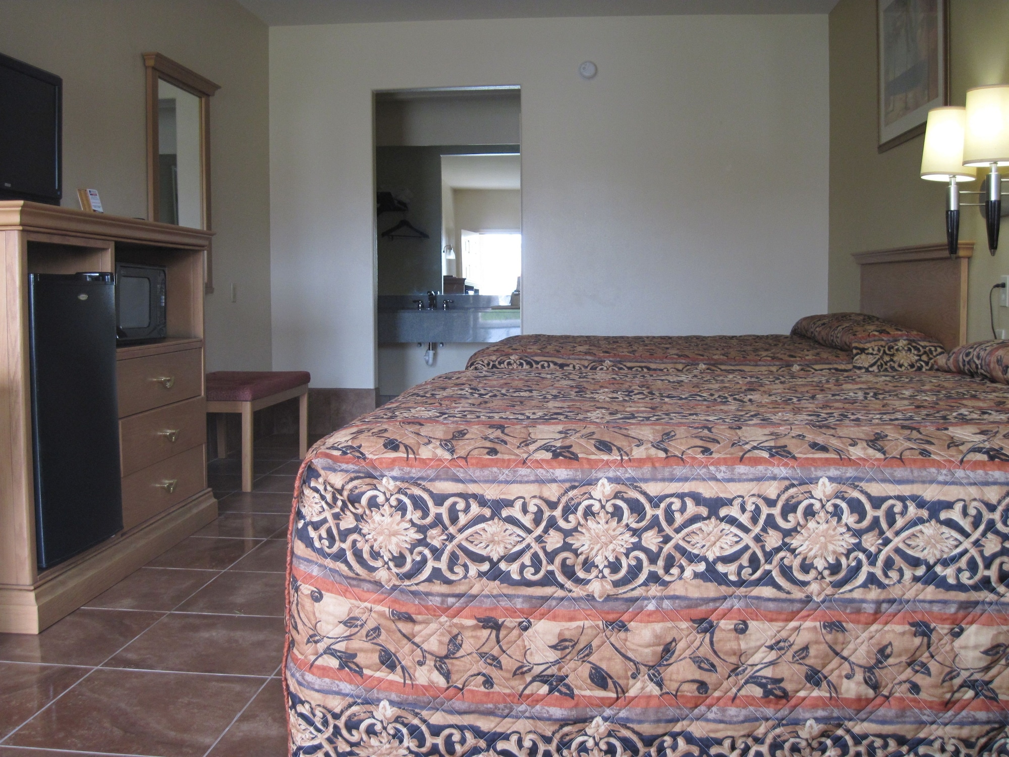 texas inn weslaco
