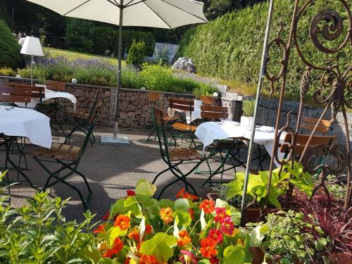 hotel restaurant kniebishohe