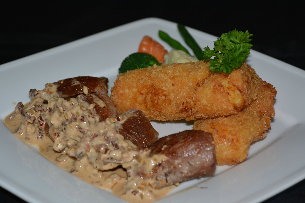 royal crown hotel and spa