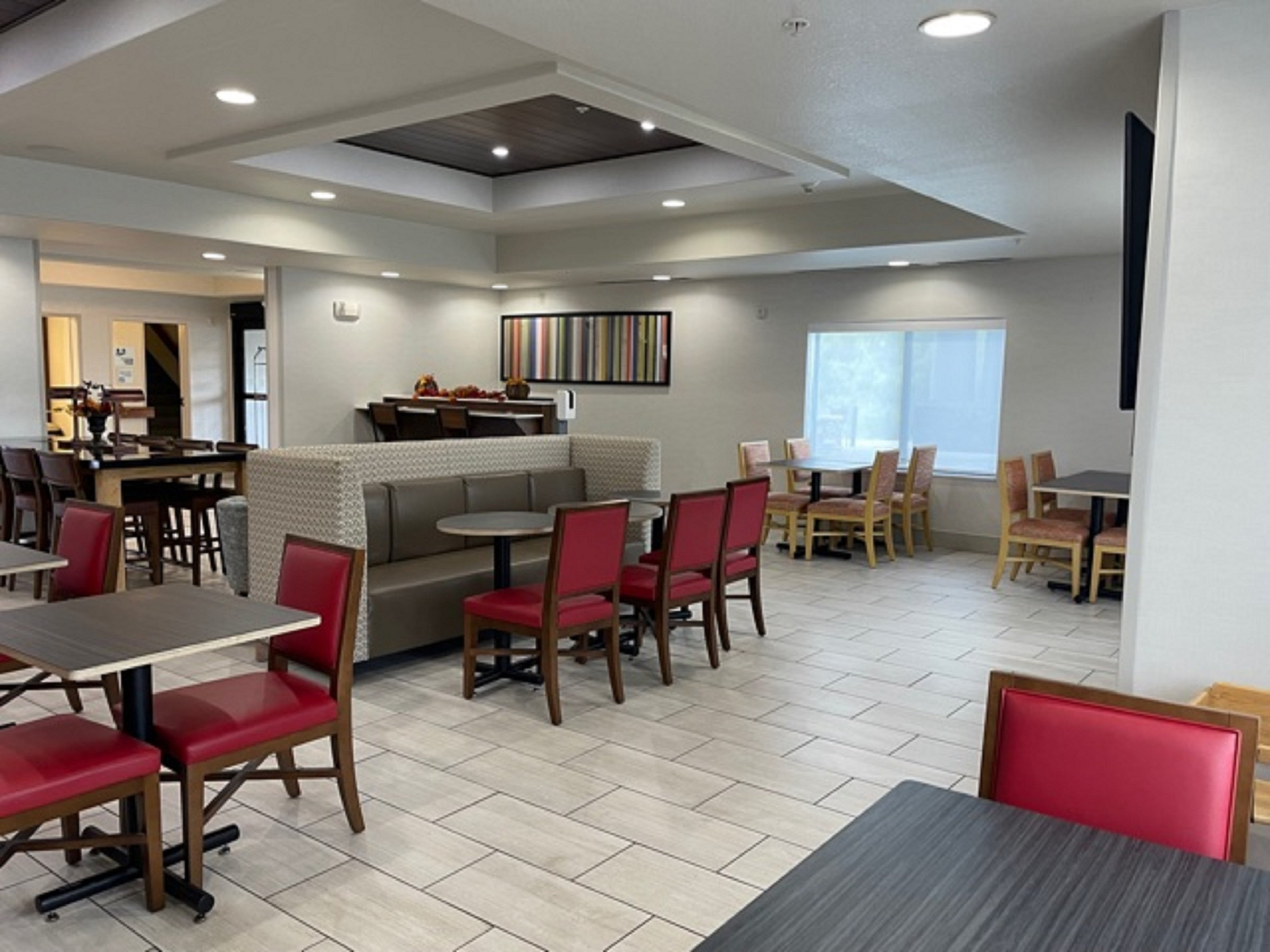 holiday inn express hotel and suites lewisburg by ihg