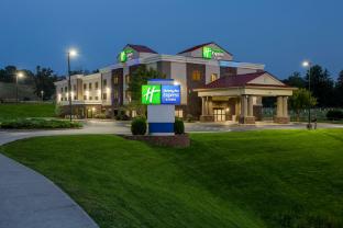 holiday inn express hotel and suites lewisburg by ihg