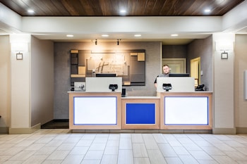 Holiday Inn Express Hotel & Suites Lewisburg By Ihg,White Sulphur Springs>>Lewisburg,3 star