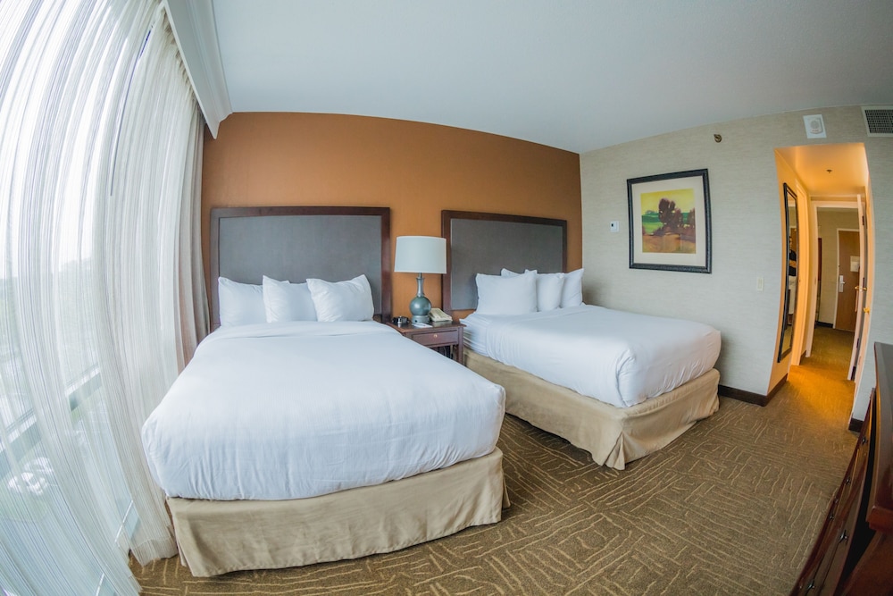 embassy suites by hilton lexington green