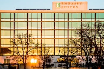 embassy suites by hilton lexington green