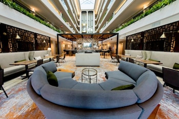 embassy suites by hilton lexington green